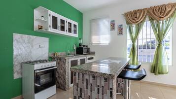 Fridge, microwave, oven, stovetop