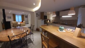 Interior - Pretty village house in the town center (Pordic)