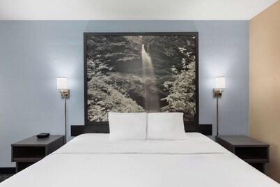 Paducah Super 8 溫德姆飯店 I-24 4號出口