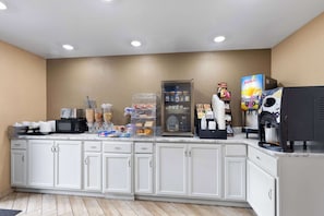 Esmorzar diari continental gratuït 