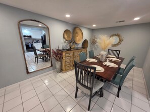 Dining - Bamboo house (Sarasota)