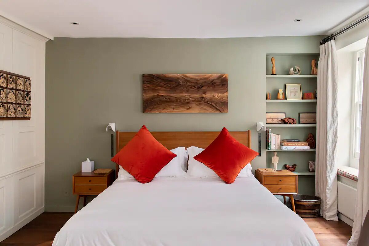 Your own elegant home in the very heart of London