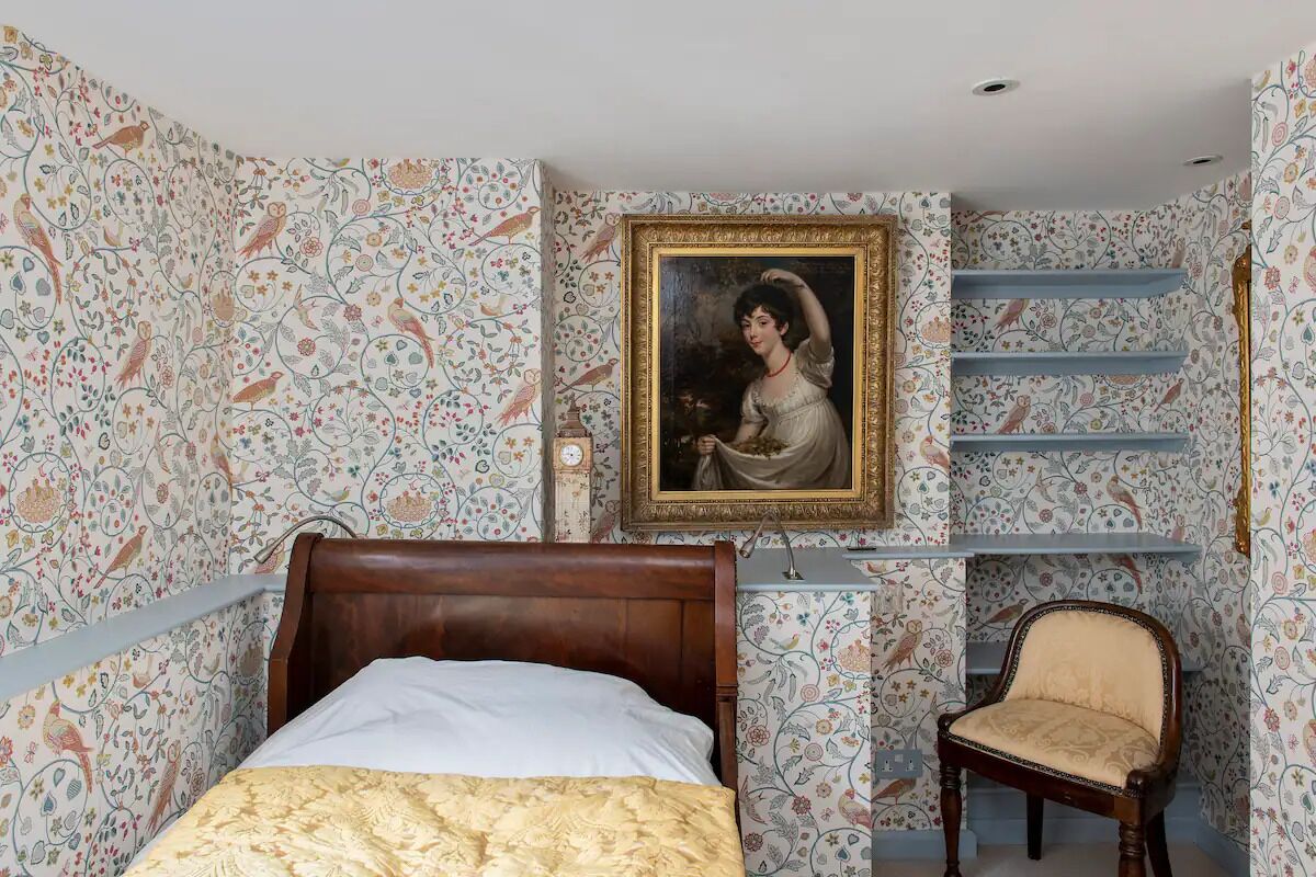 Your own elegant home in the very heart of London