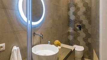 Dusche, Bidet