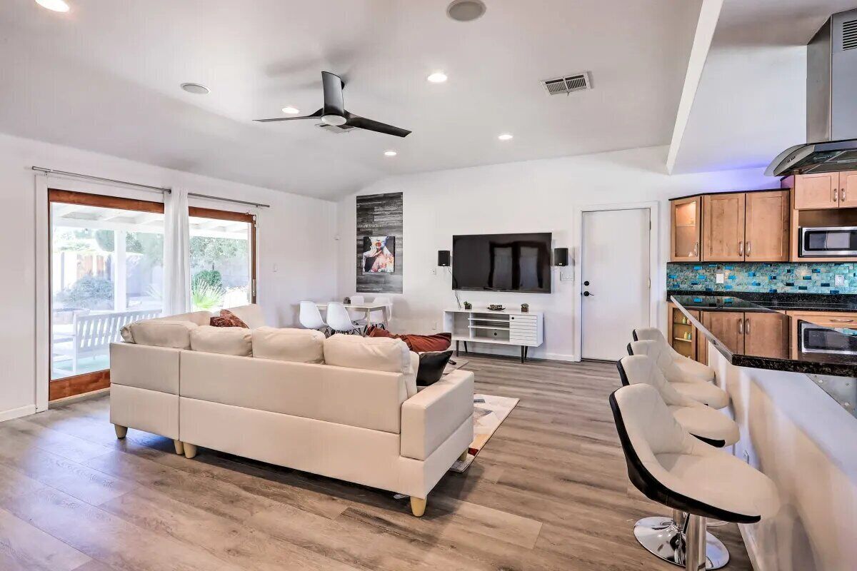 Modern Villa min walk to Scottsdale W Hotel & City Center