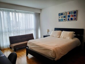 1 Schlafzimmer, Schreibtisch, Bügeleisen/Bügelbrett, WLAN