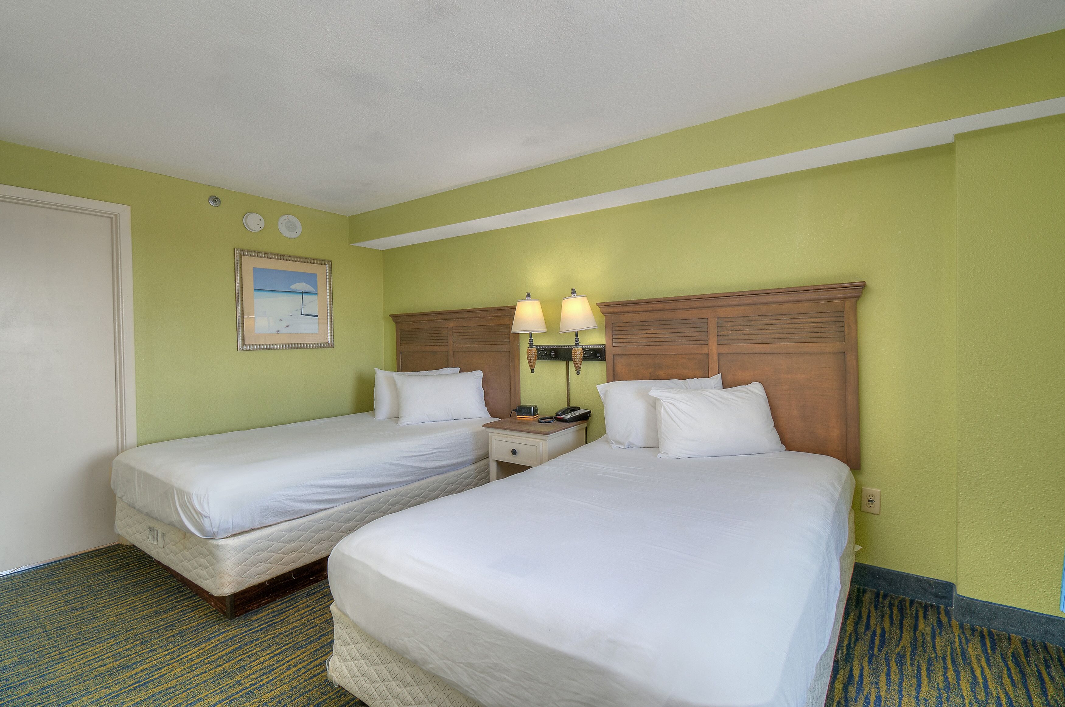 Caribbean Resort 829 - 1 Bedroom Ocean Front Condo - Great Amenities