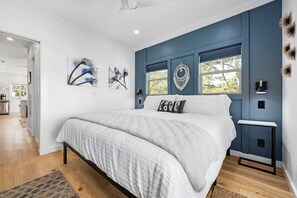 1 chambre, bureau, fer et planche à repasser, accès au Wi-Fi (inclus)