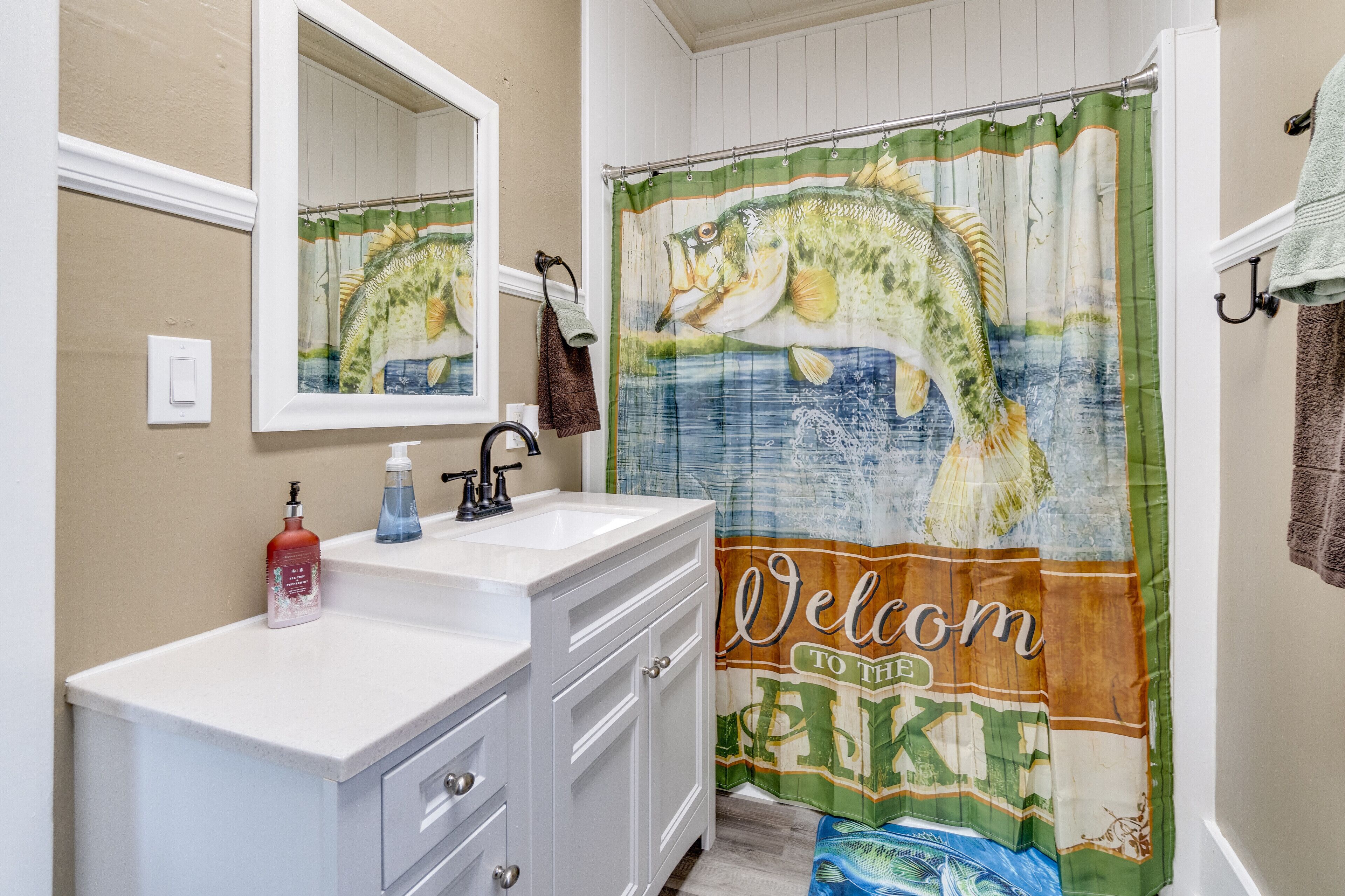 Bungalow-Beach-Dogs-Boat-REMODEL finished! 