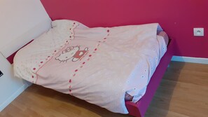 3 Schlafzimmer, Bügeleisen/Bügelbrett, kostenloses WLAN, Bettwäsche