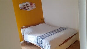 3 Schlafzimmer, Bügeleisen/Bügelbrett, kostenloses WLAN, Bettwäsche