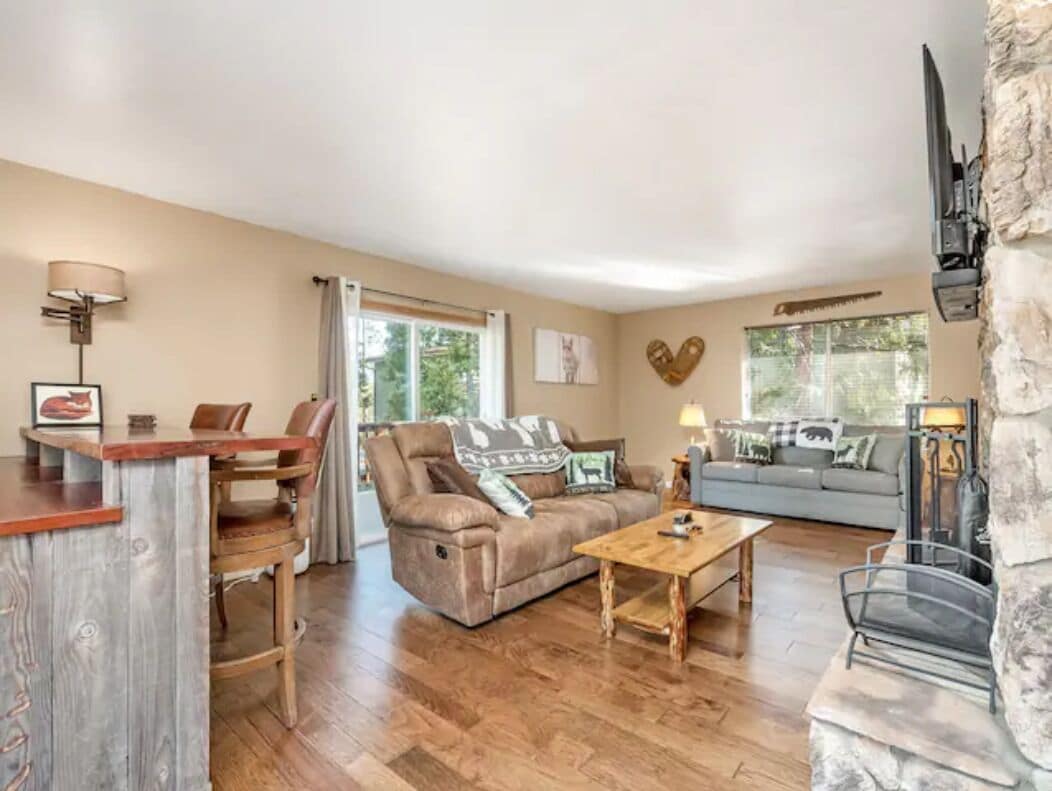 Cabin Near Bass Lake, 3 BD:2 BTH, New Fall Discount!