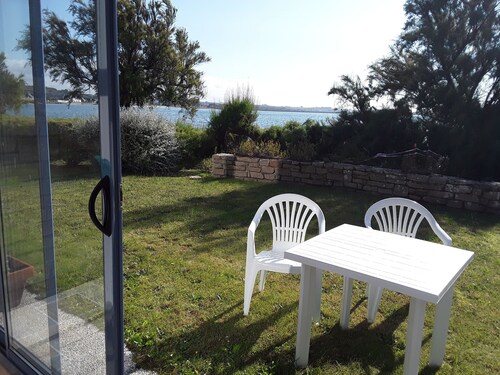 Appartement vue mer,lumineux et accès  direct aux plages