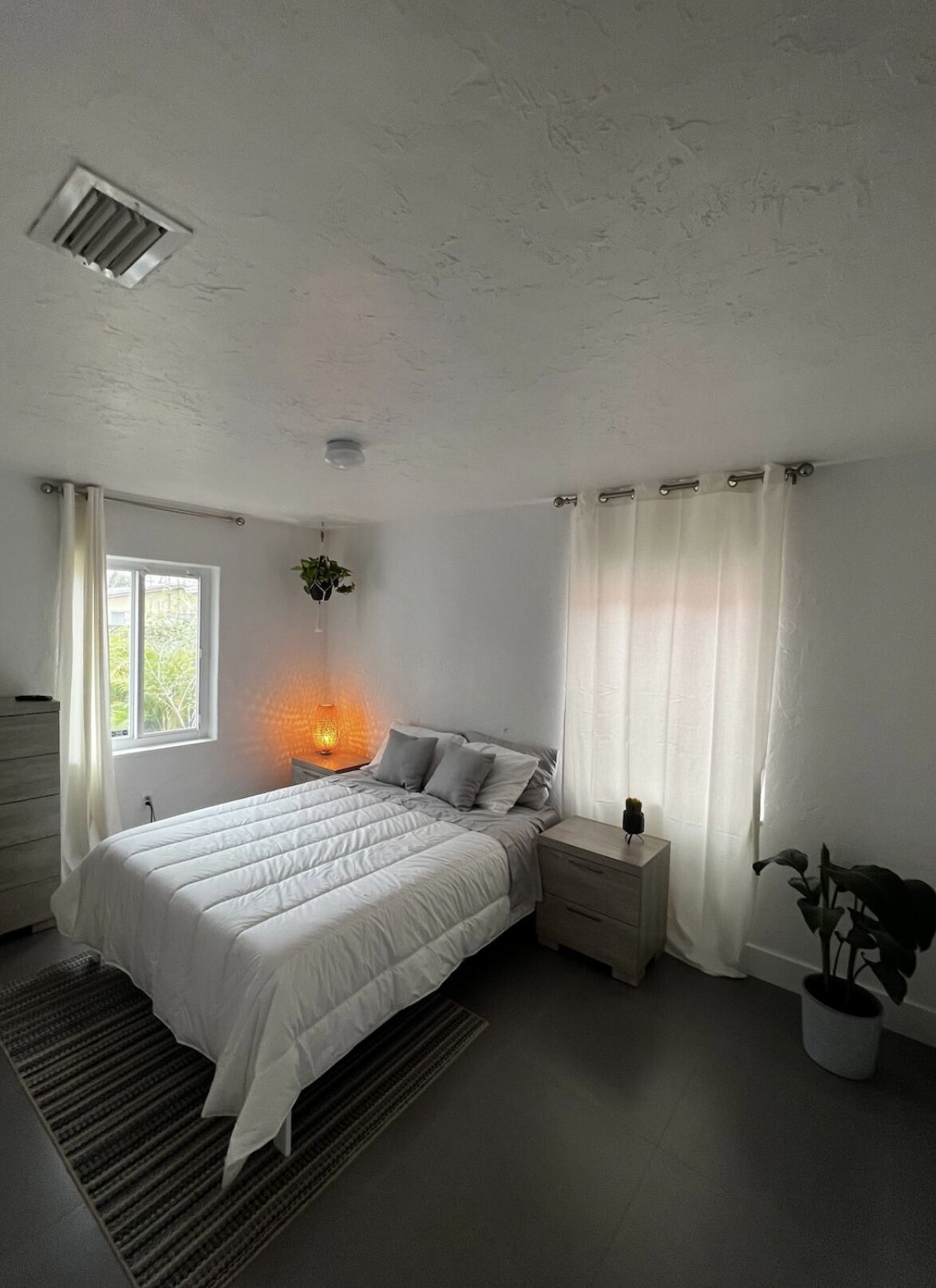 Casita Del Sol located in Miami Design District