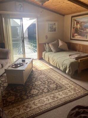 1 chambre, accès au Wi-Fi (inclus), literie fournie