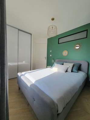 2 Schlafzimmer, Bügeleisen/Bügelbrett, Reisekinderbett, WLAN