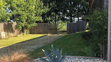 Enceinte de lâhĂ©bergement