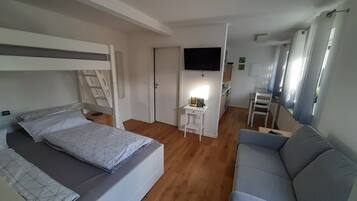 1 bedroom, travel crib, free WiFi, bed sheets