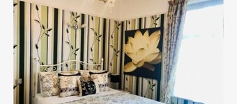 promenade pleasure beach and short 5 minutes walk to the football ground.all ro.