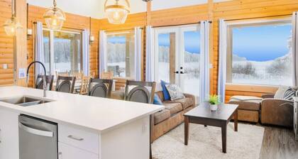 Waterfront Kelowna Cabin #1 sleeps 15 has a private hot tub & is pet friendly