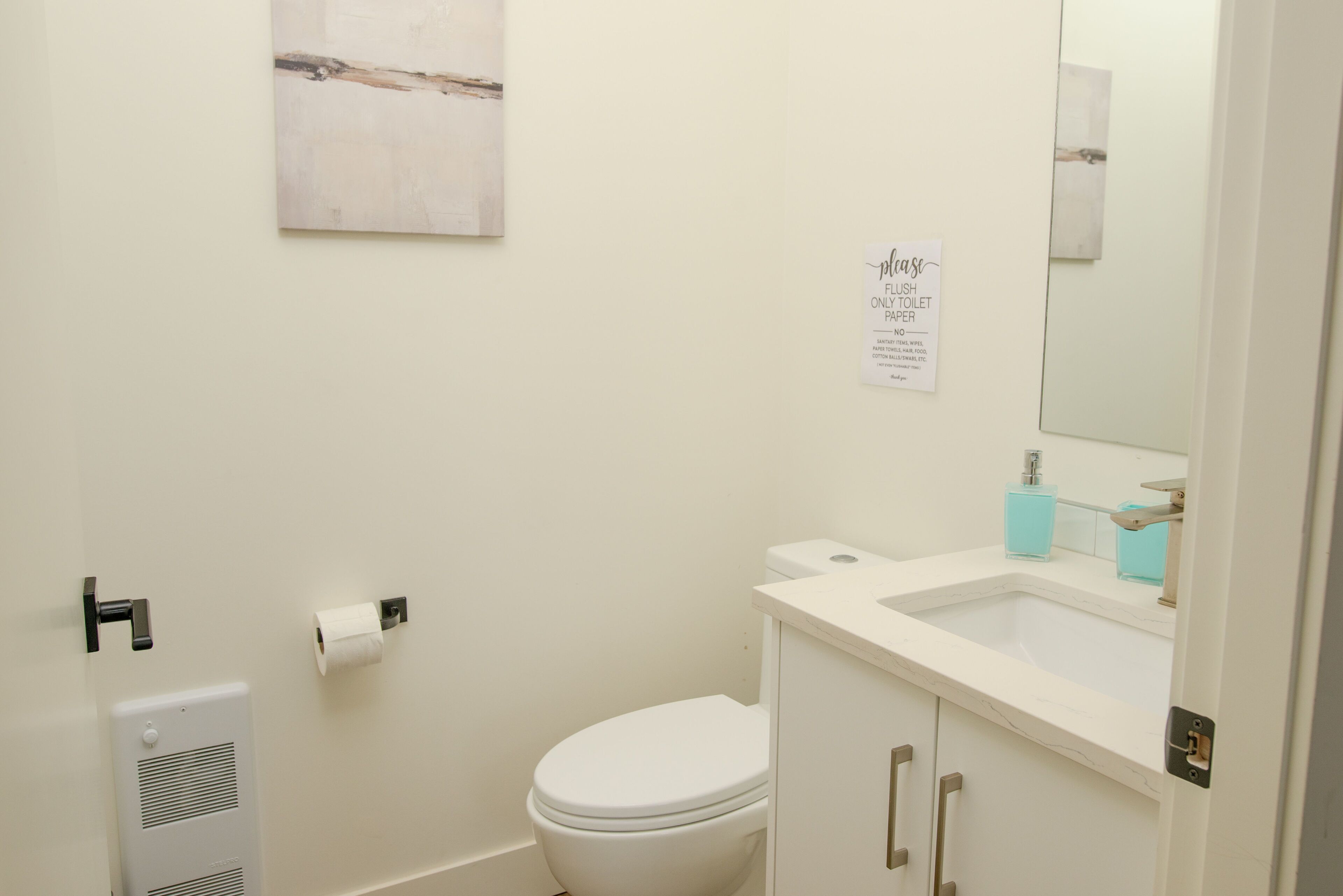 Waterfront Kelowna Cabin  #1 sleeps 14 has a private hot tub & is pet friendly