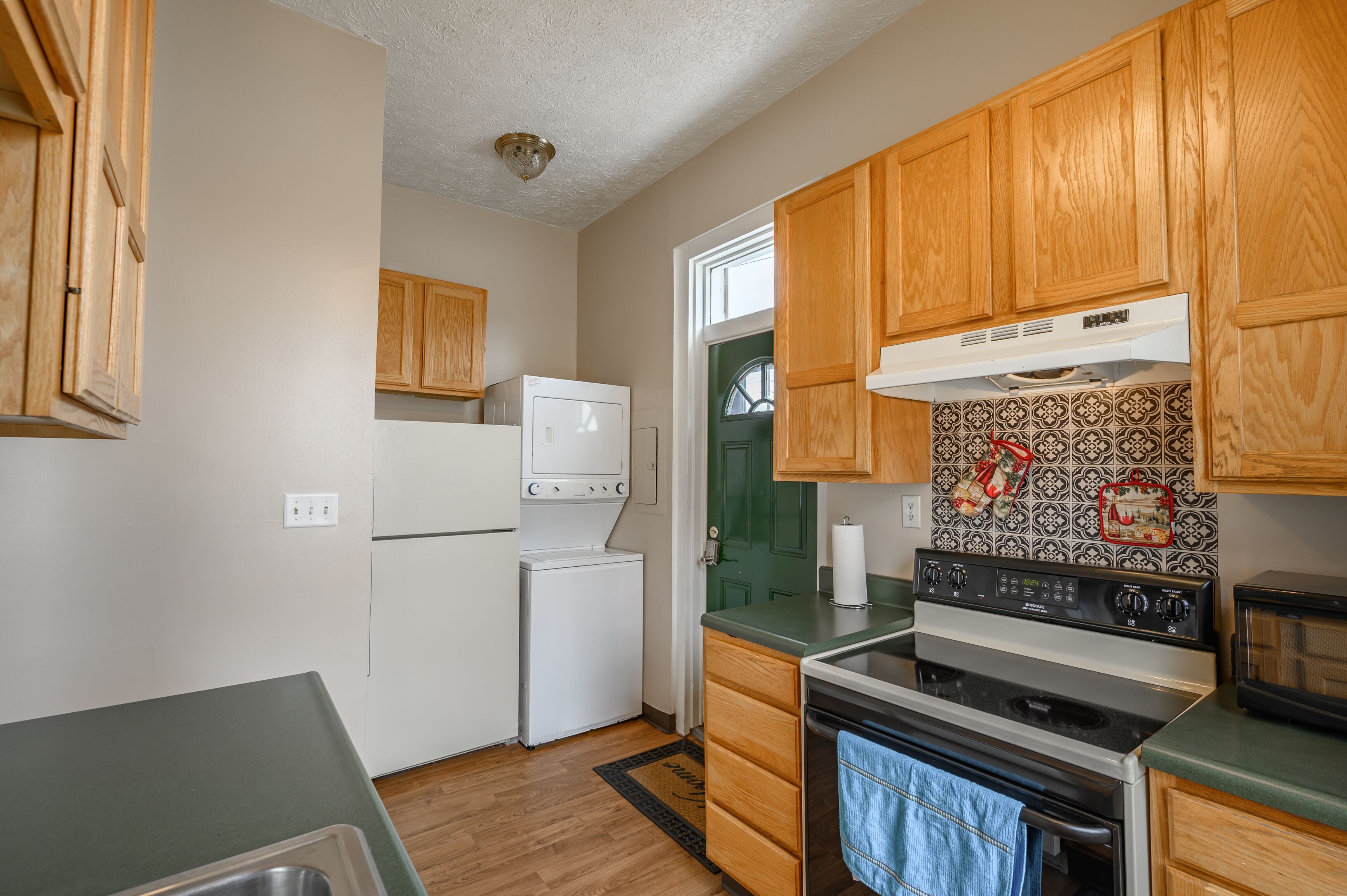 2 BR Next To Lucas Oil -Walk to Conventions!