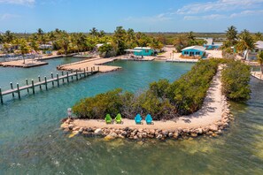 Sun loungers, beach towels - Waterfront Haven House with Boat Basin & Ramp! (Little Torch Key)