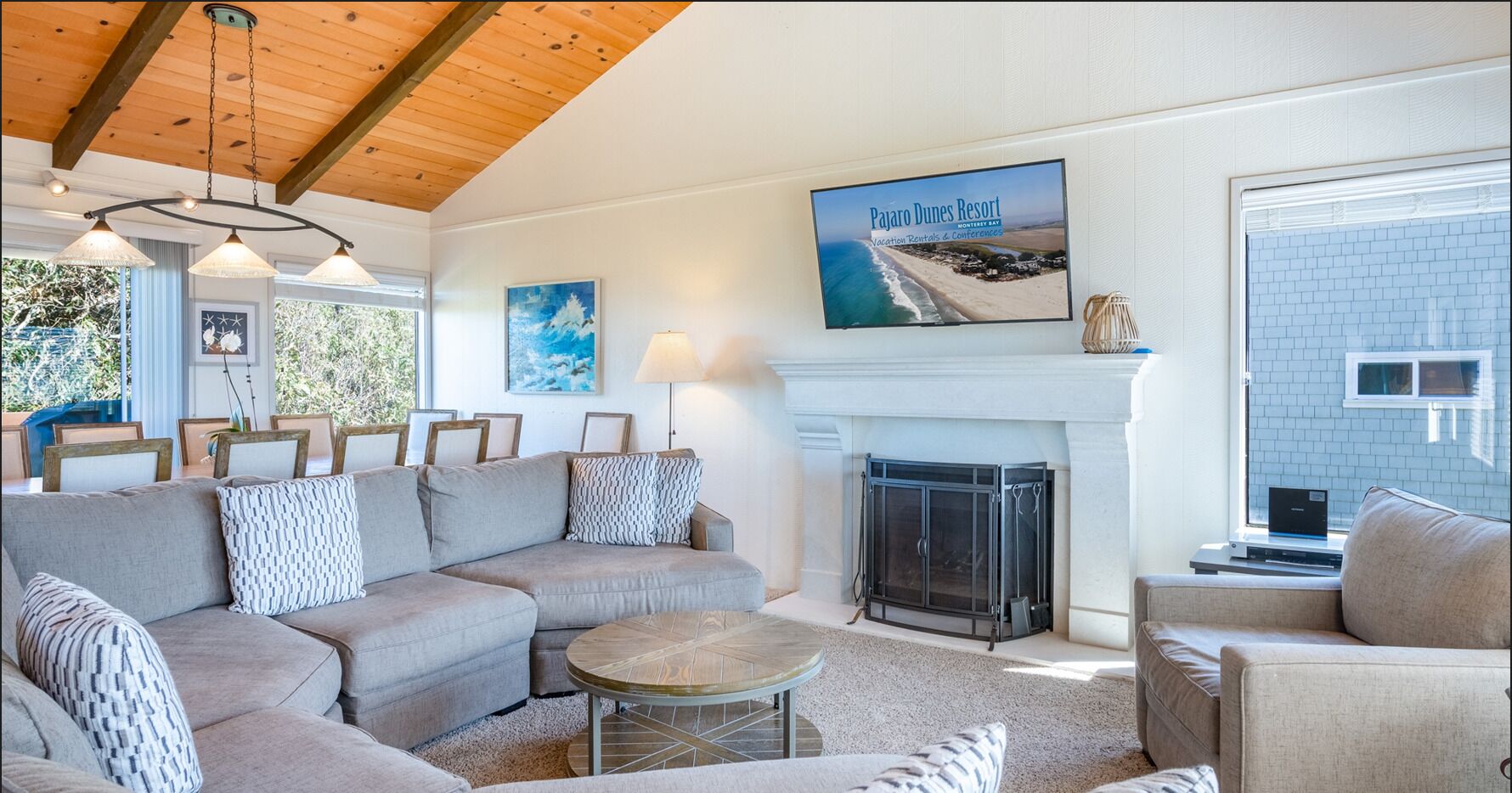 Pajaro Dunes Resort: Family friendly home for 12 just steps away from the water!