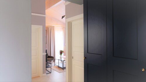 Beautiful private guesthouse