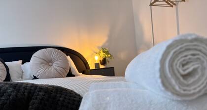 Immaculate apartment suitable for workers and family