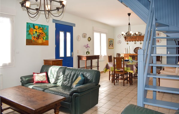 Téléviseur, foyer, lecteur de DVD