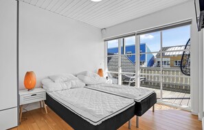 3 bedrooms, free WiFi