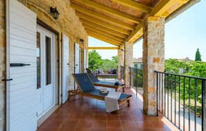 Terrace/patio - 4 bedroom cozy home in Sveti Lovrec (Sveti Lovrec)