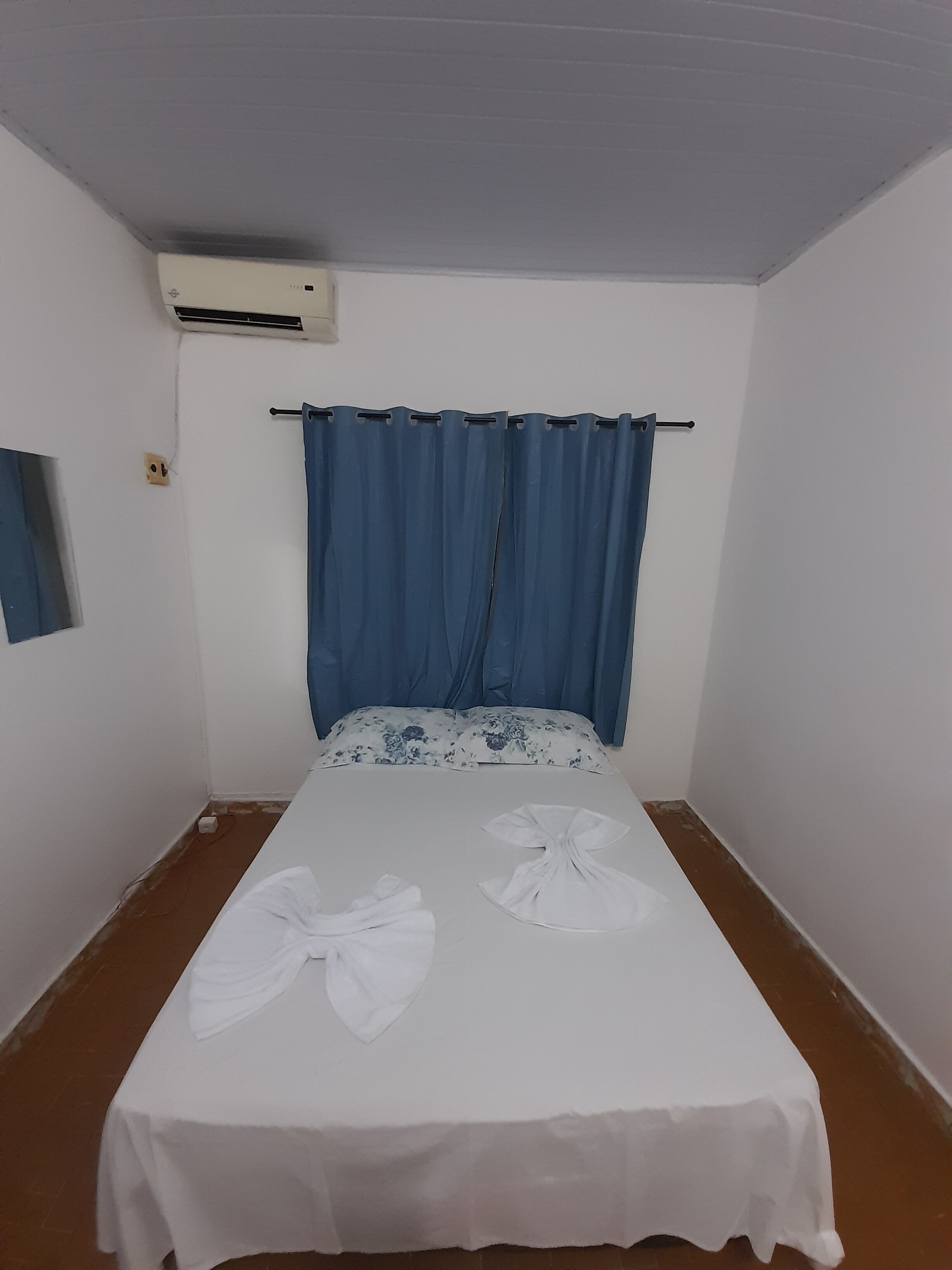 quarto casal confort single | hypo-allergenic bedding, free wifi