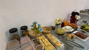 包含每日欧式早餐