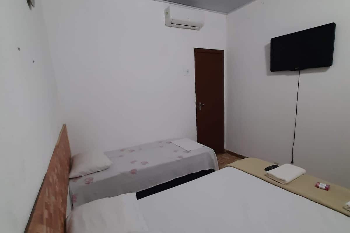 quarto triplo familiar | hypo-allergenic bedding, free wifi