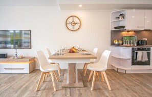 Dining - Gorgeous home in Damp with sauna (Damp)
