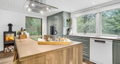 Pet friendly home in Hals with kitchen