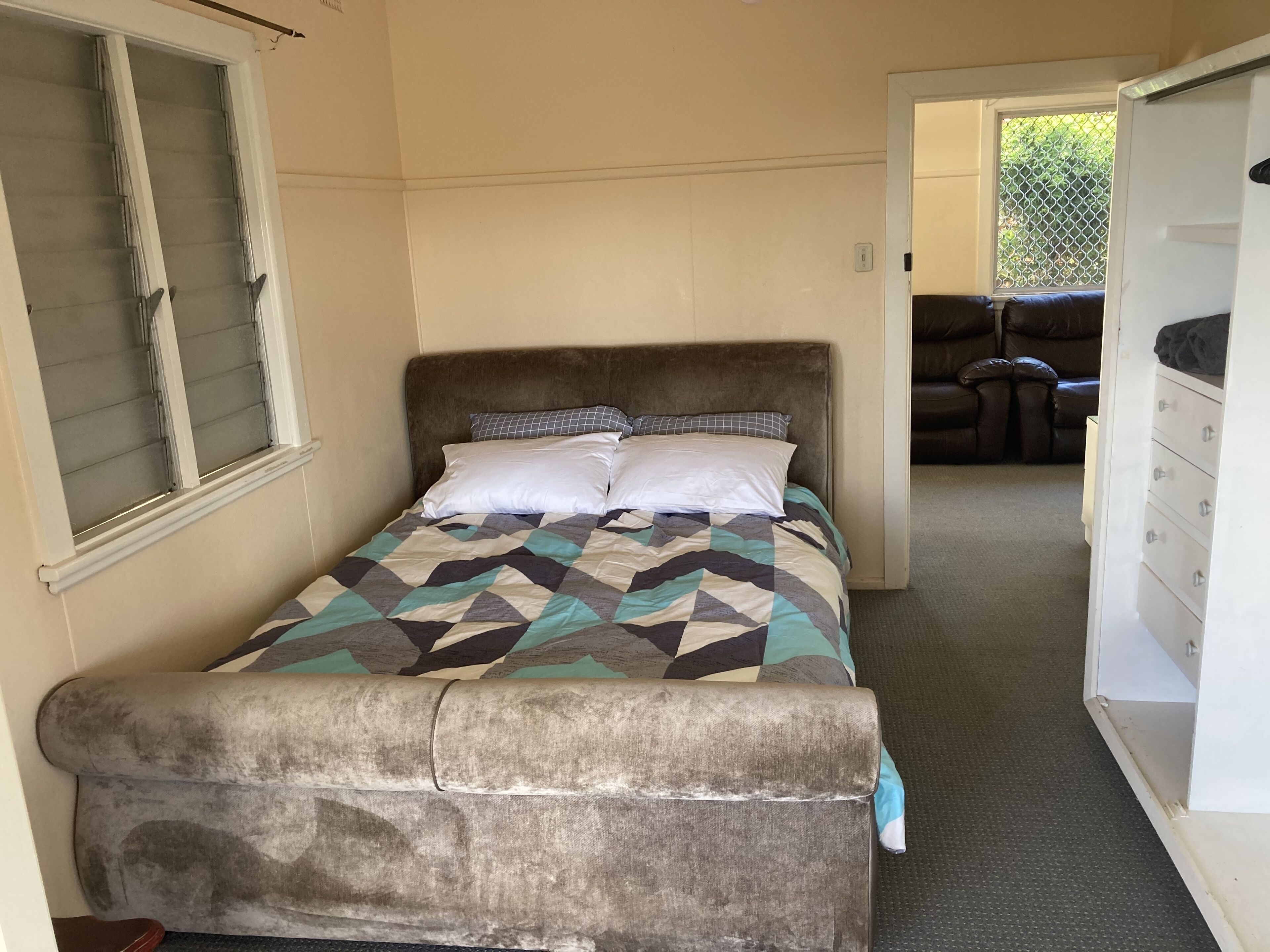 Sea view living 3 Bedroom