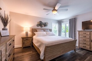 3 chambres, fer et planche à repasser, lit parapluie, Wi-Fi gratuit