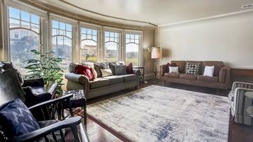 Smart TV, video games, books, stereo