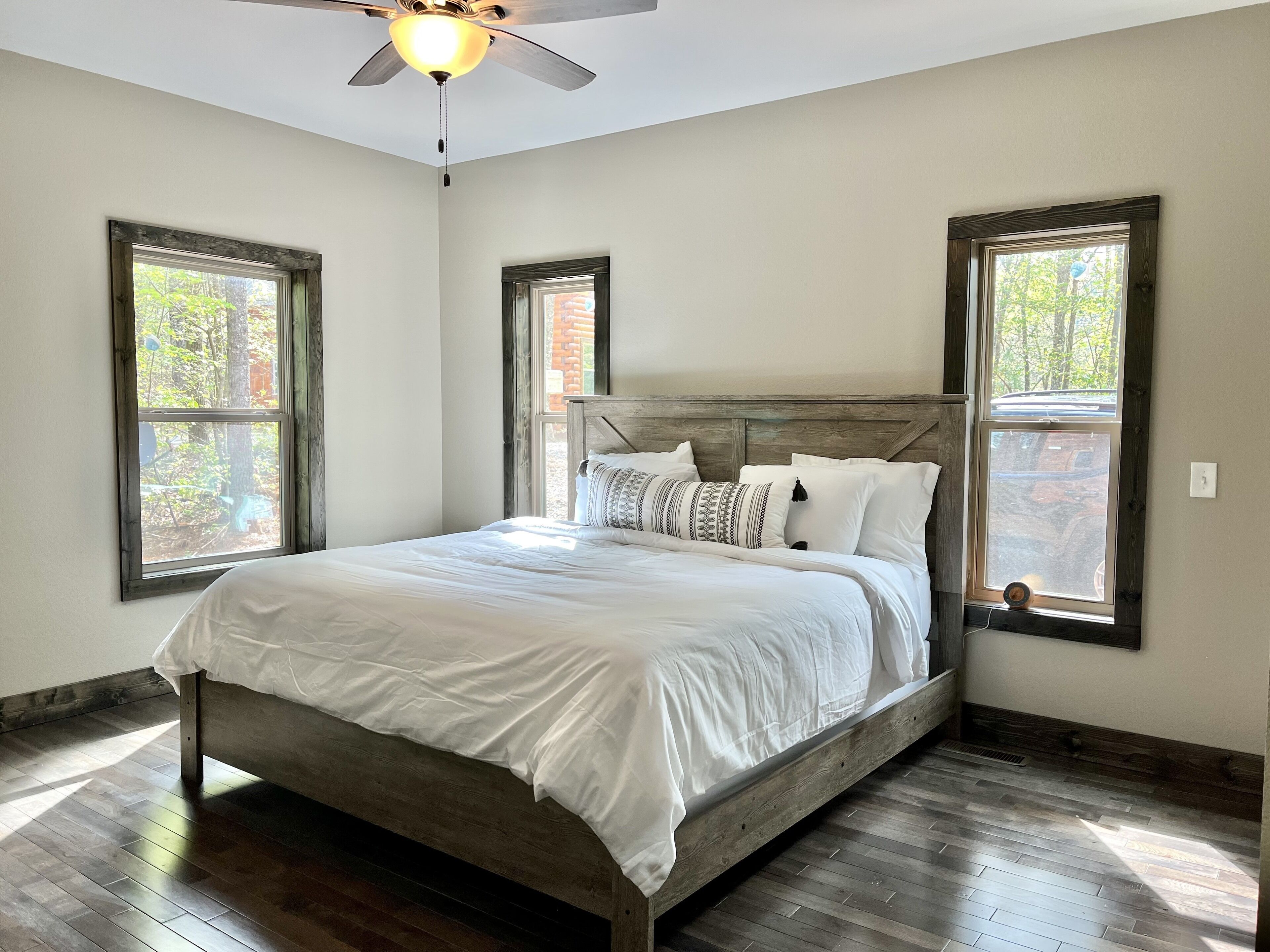 Wander Inn, a new modern luxury cabin nestled in the NC mountains