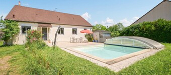 Amazing home in Briare with sauna