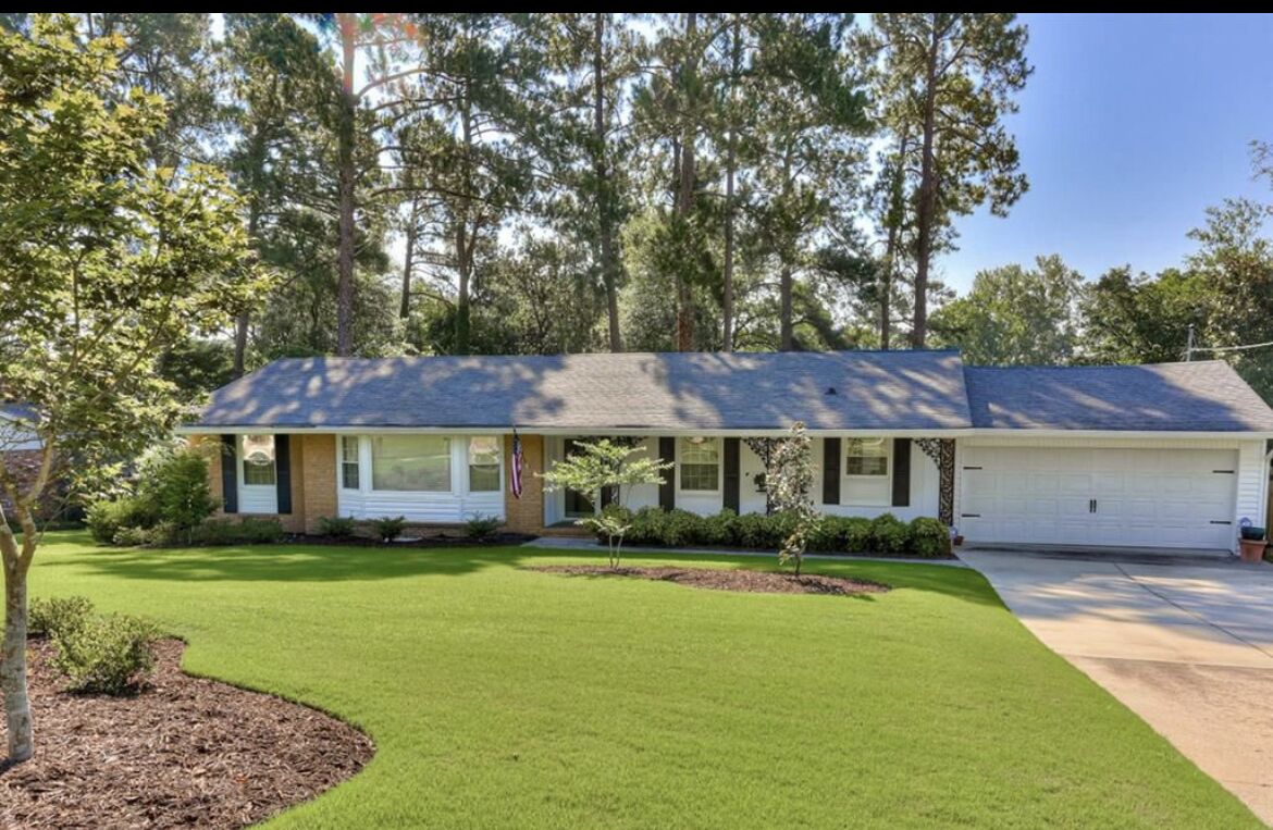 Aumond Masters Rental 1.6 miles from course