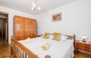 2 habitaciones, wifi gratis y ropa de cama 