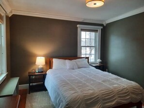 5 Schlafzimmer, Schreibtisch, kostenloses WLAN, Bettwäsche