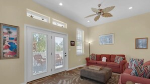 Interior detail - Banana Cabana by Bliss Beach Rentals (Destin)