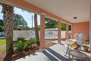 House, 3 Bedrooms | Balcony - Coral Cabana by Bliss Beach Rentals (Destin)