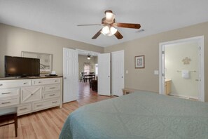 House, 3 Bedrooms | 3 bedrooms - Coral Cabana by Bliss Beach Rentals (Destin)