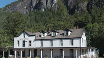 Façade de lâhĂ©bergement